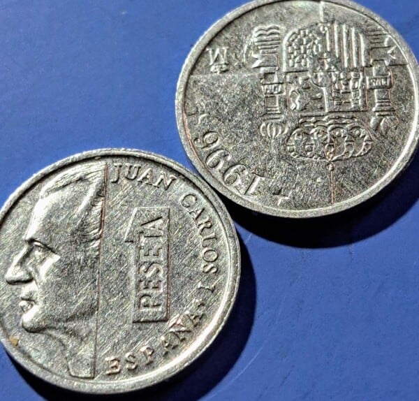 Vendo lote de 22 monedas de 1 peseta de 1982 a 1999 (aluminio)