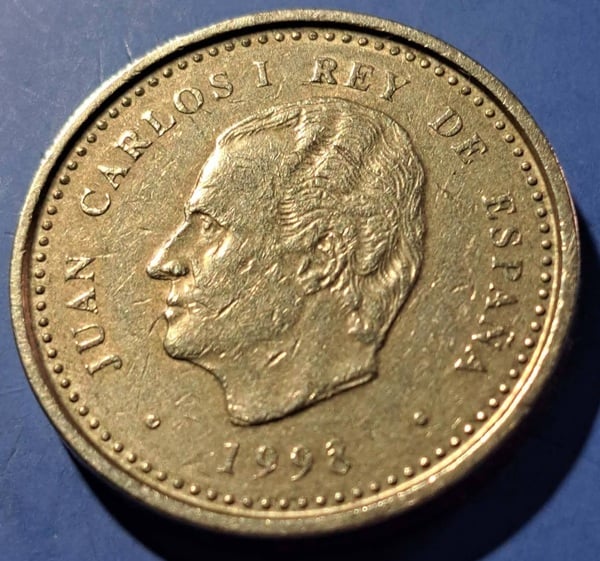 Vendo moneda de 100 pesetas de Juan Carlos de 1998. Circulada en muy buen estado. NO COPY.