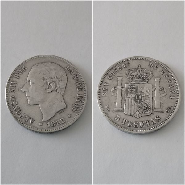Moneda plata 5 pesetas  ALFONSO XII  año 1882  *18*82  MS M   “R.C.”