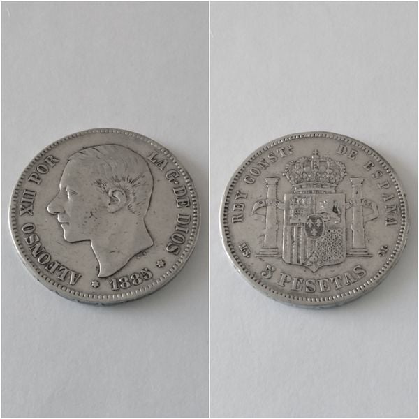 Moneda plata 5 pesetas  ALFONSO XII  año 1885  *18*86  MS M   “R.C.”