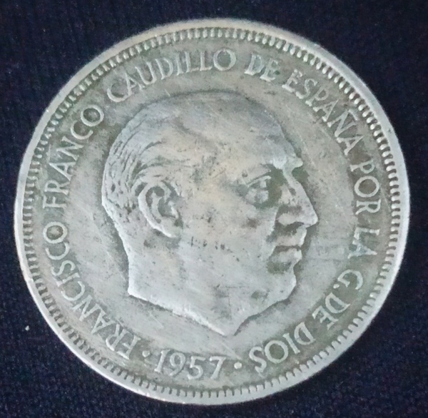 5 pesetas franco 1957 Estrella 75 Rara Moneda Muy Cotizada