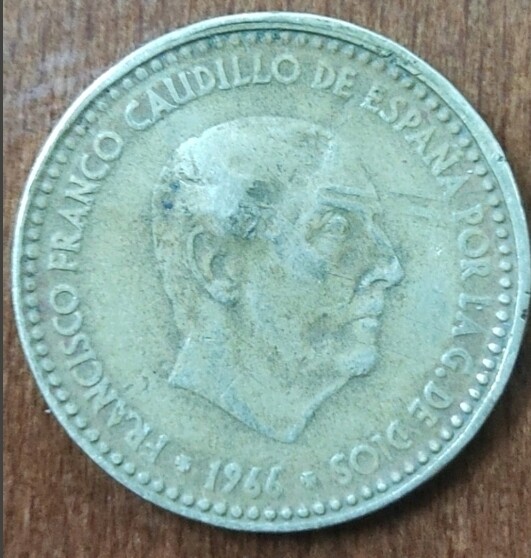 1 P ESPAÑA 1966*67