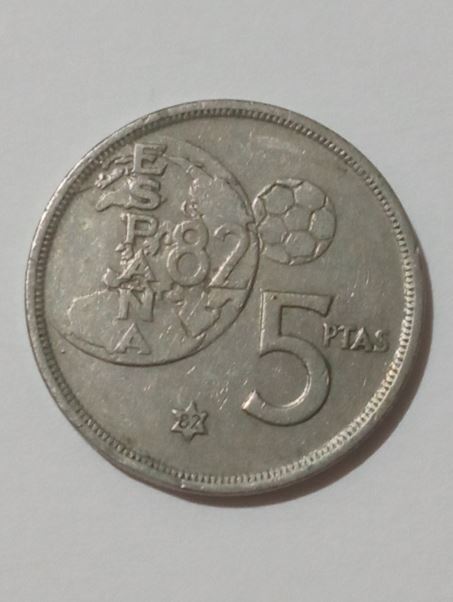 Moneda 5 pesetas España 1980  - Estrella 82