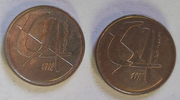 Monedas de 5 pesetas del año 1992