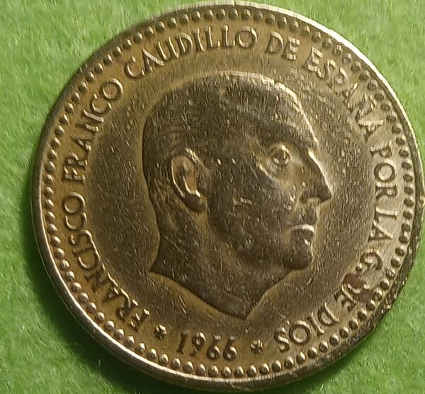 Moneda antigua Francisco franco 1966