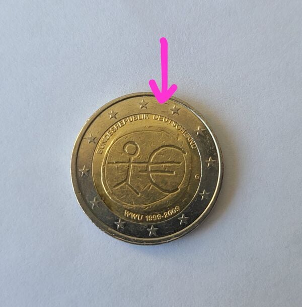 Moneda de 2 € conmemorativa error de acuñación de 1999-2009
