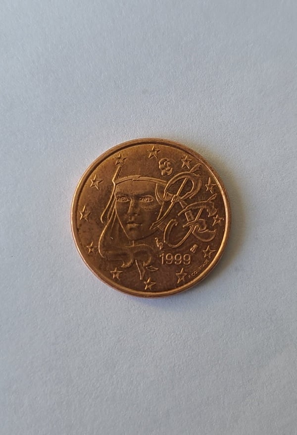 Moneda de 5 cts República Francesa 1999 cara deformada