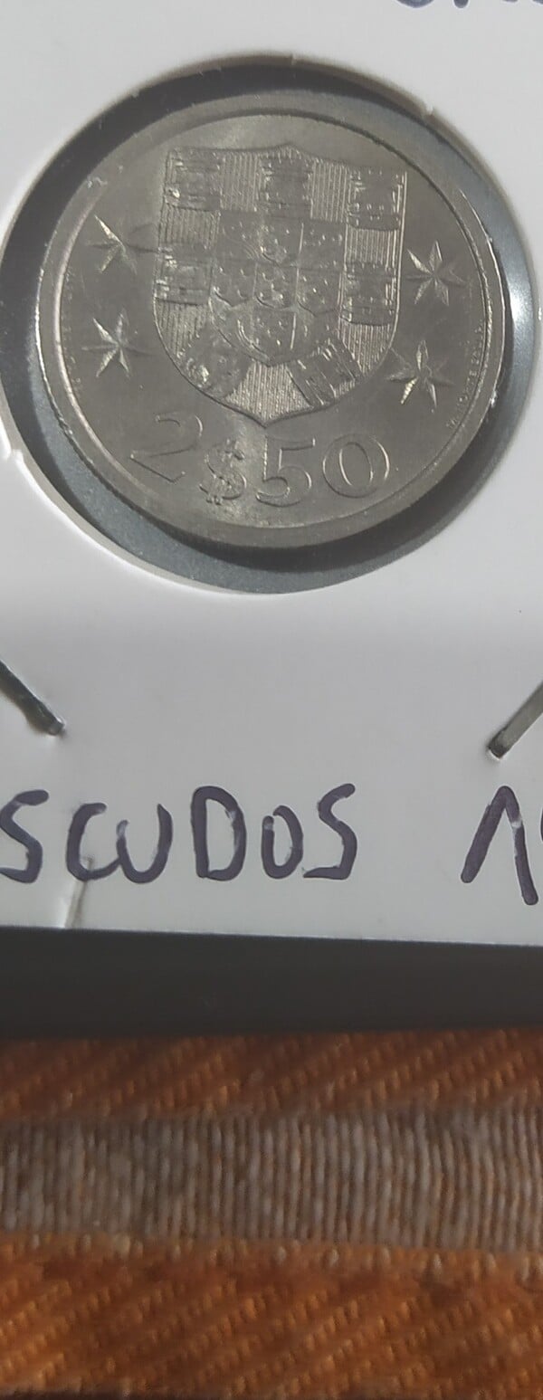 moneda PORTUGAL 2.5 ESCUDOS 1979