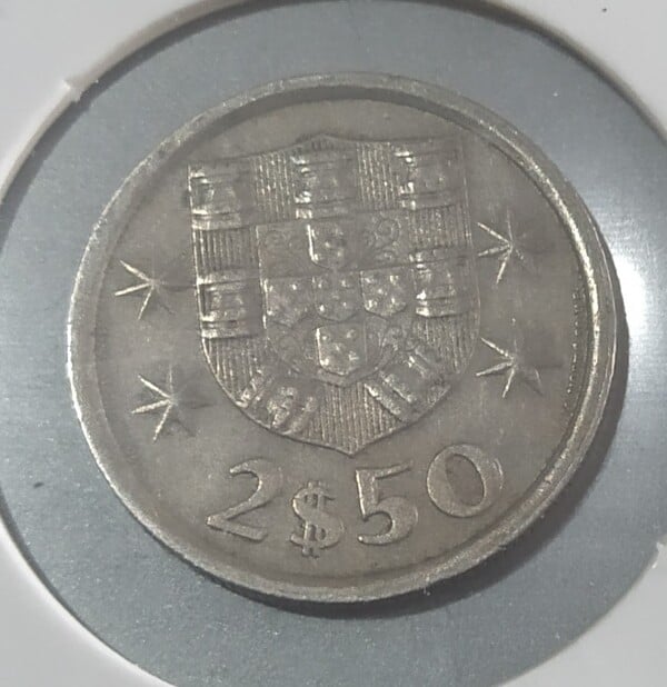 moneda PORTUGAL 2.5 ESCUDOS 1973