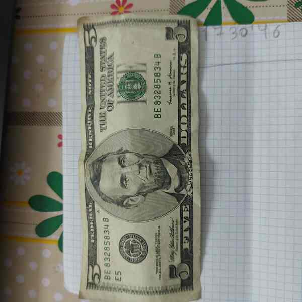 billete de 5 dolares