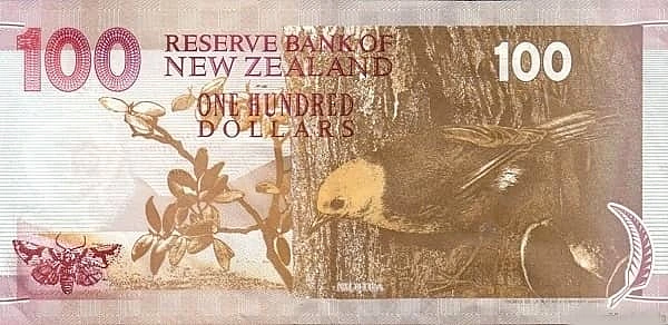 100 Dollars