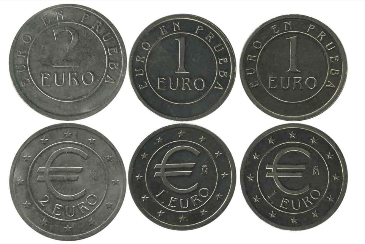 <p><strong>Antes de la puesta en marcha de los Euros en 2002</strong> los países realizaron pruebas piloto para ver el funcionamiento de la moneda simulando su uso. Para ello se emitieron monedas de prueba con motivo de las pruebas de los euros. En España alguna de las más famosas fue la realizada en Churriana (Málaga).</p>