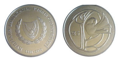 5 euro (50 aniversario de la República de Chipre)