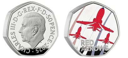 50 pence (60 aniversario de la primera exhibición de la Flecha Roja-Gruesa)