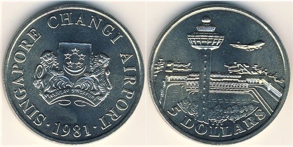 5 dollars (Aeropuerto Changi)