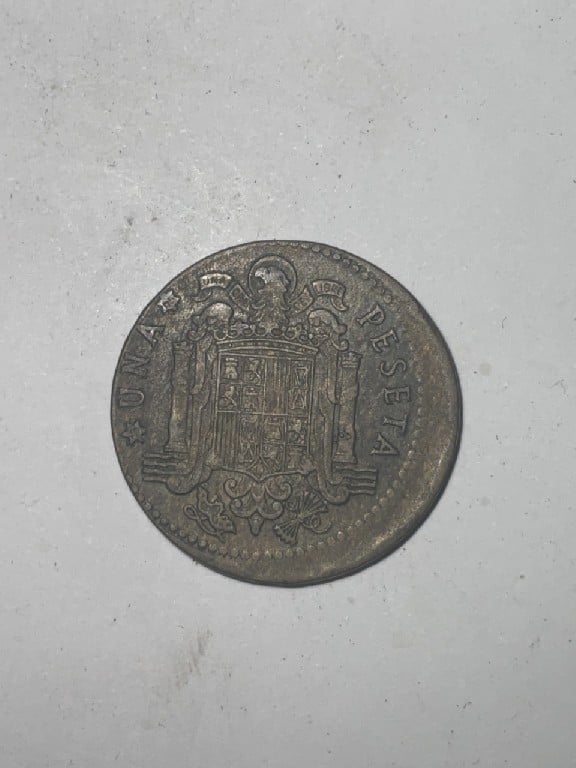 Foto 2 Moneda sin identificar: 1 peseta 1963 error ?