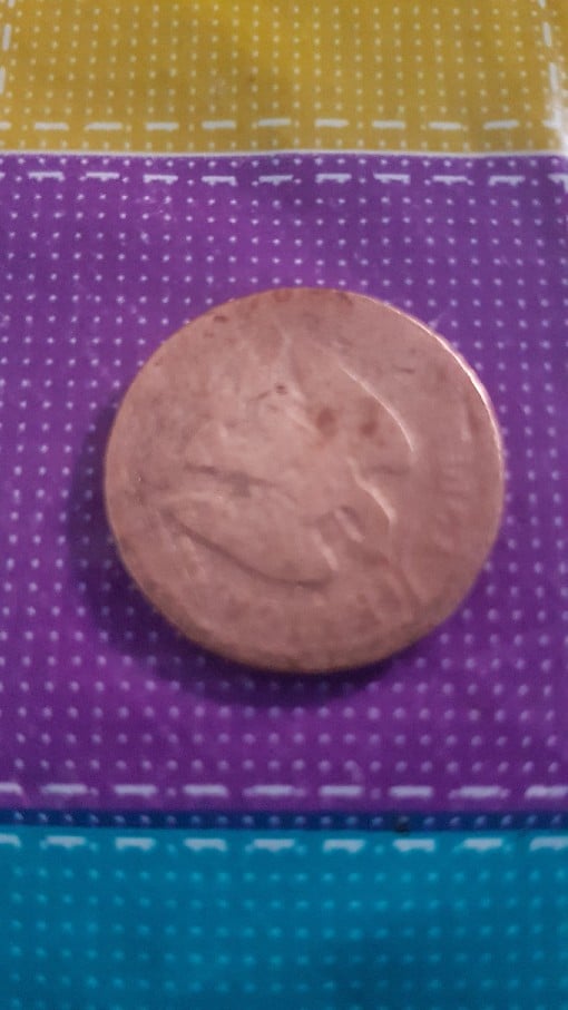Foto 2 Moneda sin identificar: moneda rara