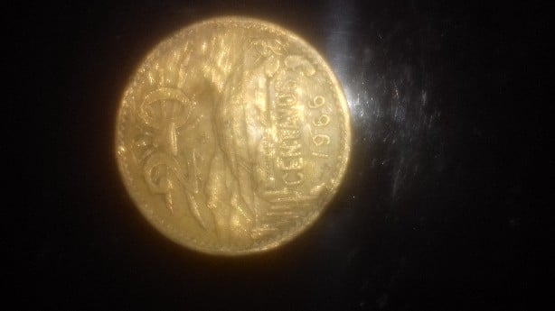 Foto 1 Moneda sin identificar: Moneda antigua