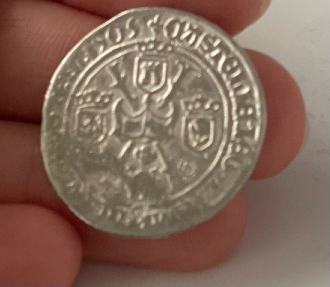 Foto 1 Moneda sin identificar: identificación de moneda