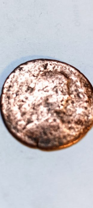 Foto 1 Moneda sin identificar: Me podrían ayudar a identificar está moneda