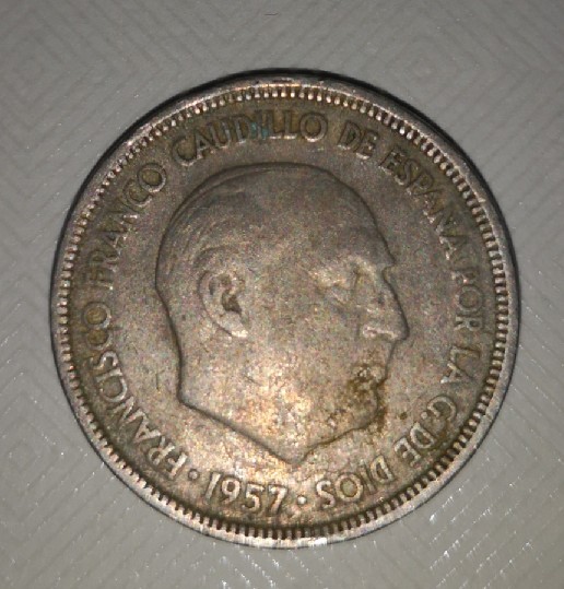 Foto 1 Moneda sin identificar: 5 pesetas de 1957