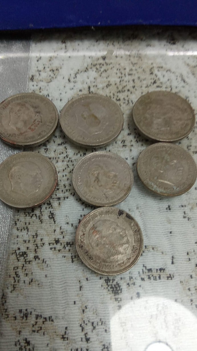 Foto 1 Moneda sin identificar: 5 pecetas 1957