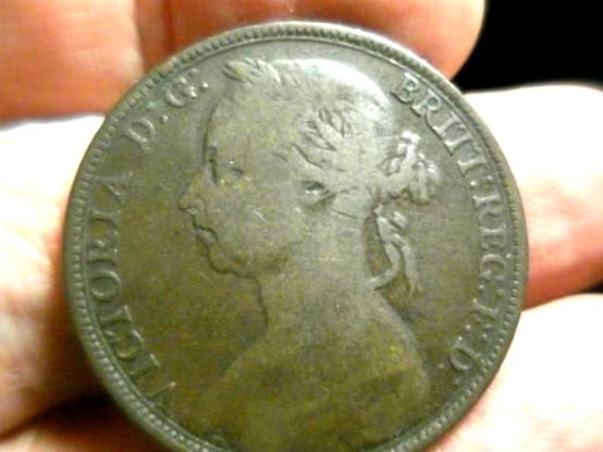 Foto 1 Moneda sin identificar: Me podrían ayudar a identificar está moneda