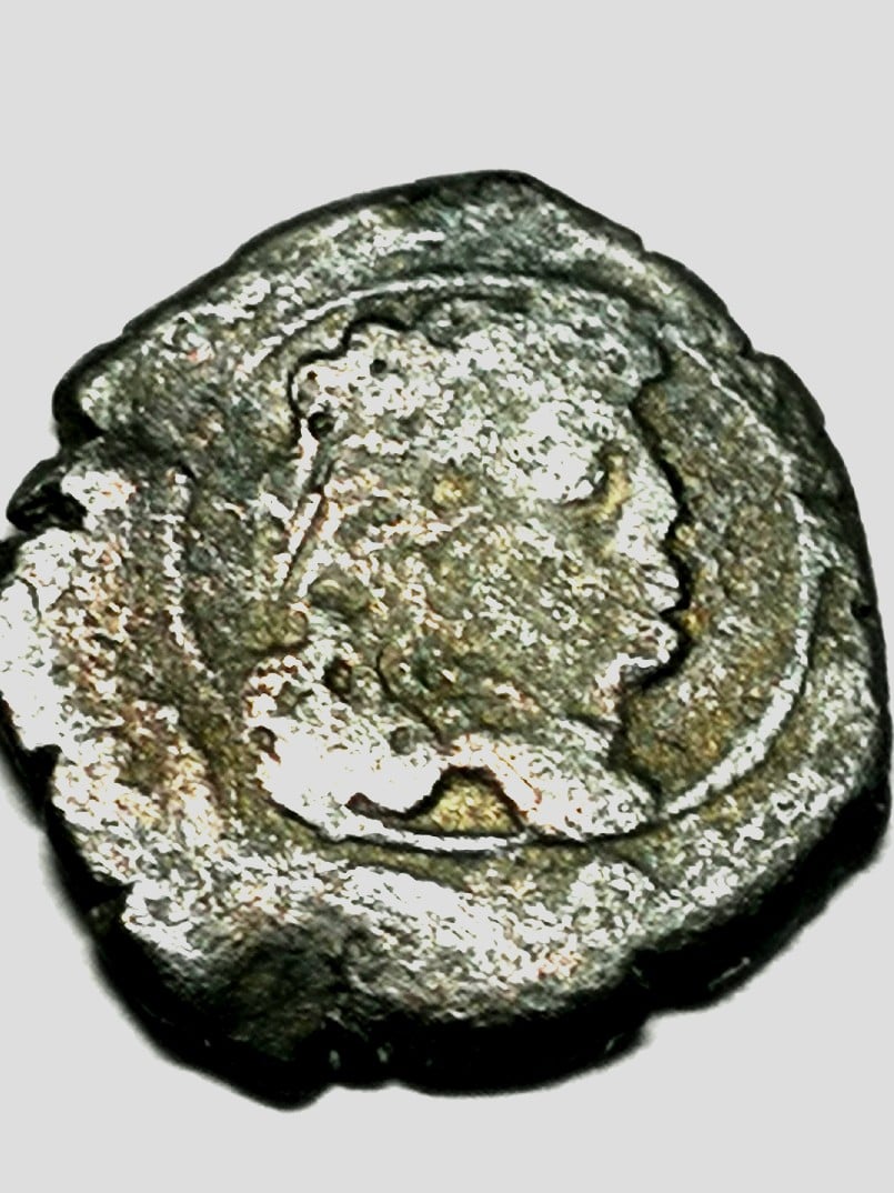 Foto 1 Moneda sin identificar: Me podrían ayudar a identificar moneda Medieval
