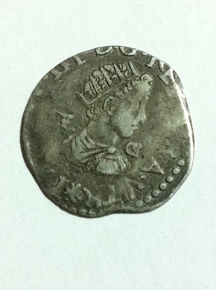 Foto 1 Moneda sin identificar: No logro identificar esta moneda, me podrían ayudar ....Saludos.