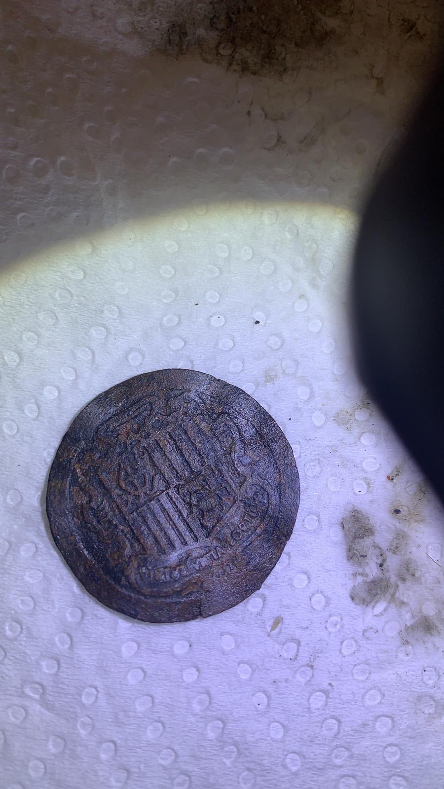 Foto 1 Moneda sin identificar: Moneda sin identificar