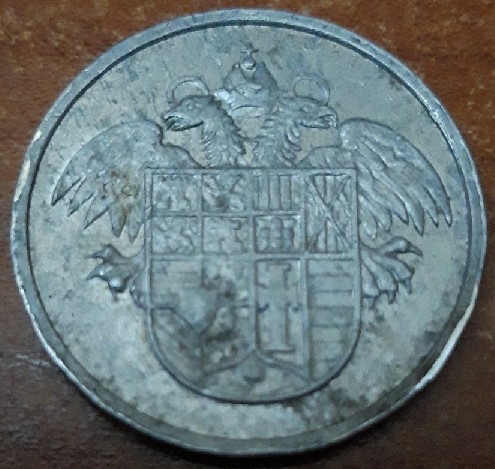 Foto 2 Moneda sin identificar: Moneda de Carlos I