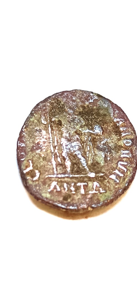 Foto 2 Moneda sin identificar: Me podrían ayudar a identificar moneda Medieval