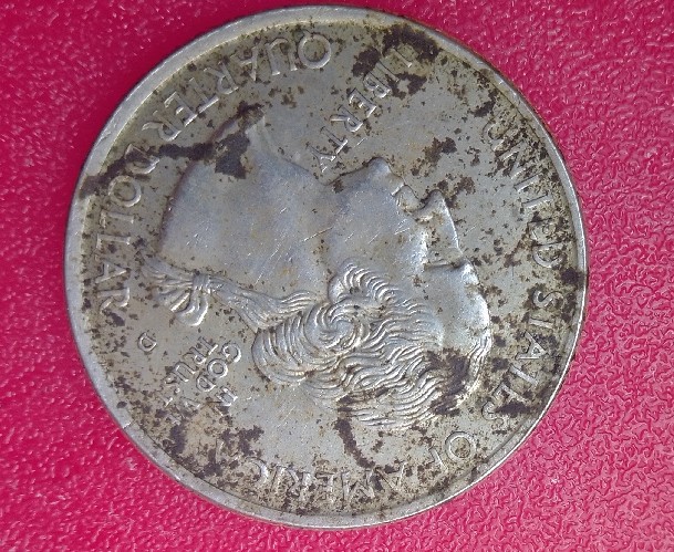 Foto 2 Moneda sin identificar: Quarter 1999 d