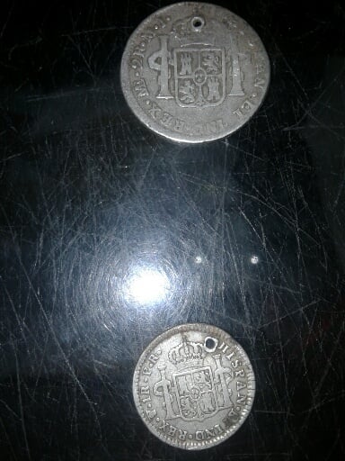 Foto 2 Moneda sin identificar: Dos reales y un real Popayan ¿Si son reales?