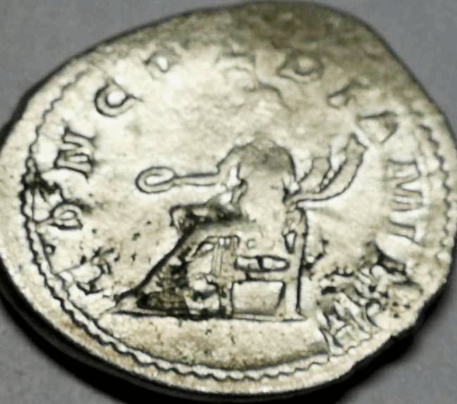 Foto 2 Moneda sin identificar: Me pueden ayudar a identificar está moneda