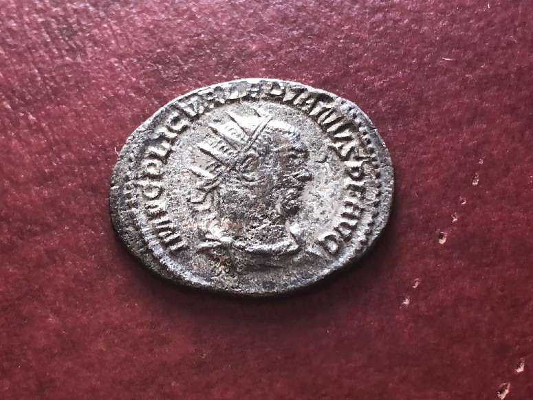 Foto 1 Moneda sin identificar: Antoniniano para identificar