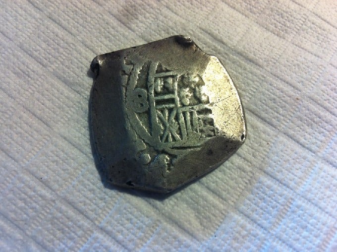 Foto 1 Moneda sin identificar: Si me pueden orientar, de antemano muchas gracias .