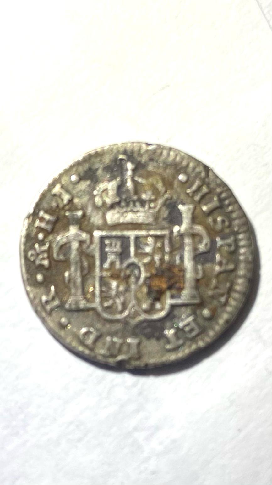 Foto 2 Moneda sin identificar: Es de 1811