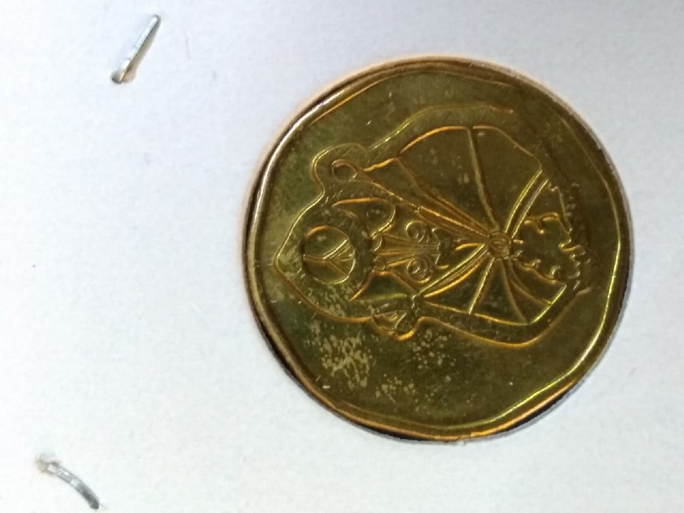 Foto 1 Moneda sin identificar: ayuda