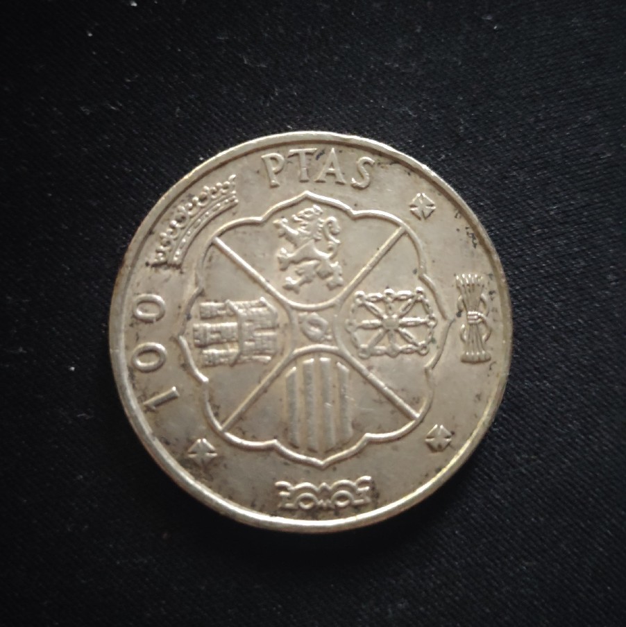 Foto 2 Moneda sin identificar: 100 pesetas 1966 Franco