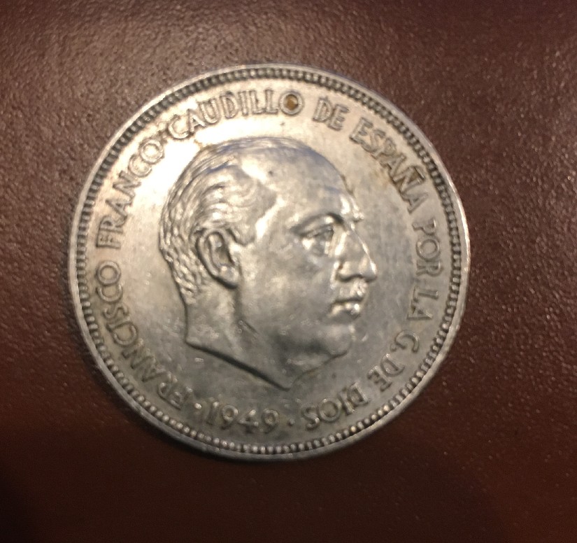 Foto 1 Moneda sin identificar: 5 pesetas de franco