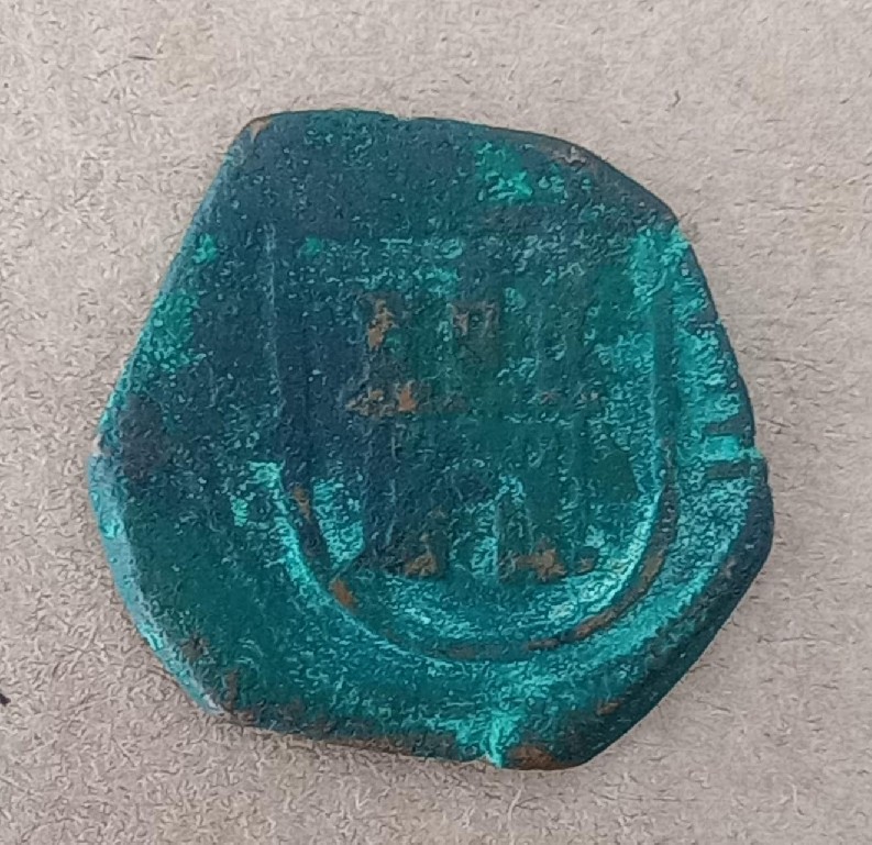 Foto 1 Moneda sin identificar: 8 Maravedís? Felipe II, III o IIII ? Carlos II?