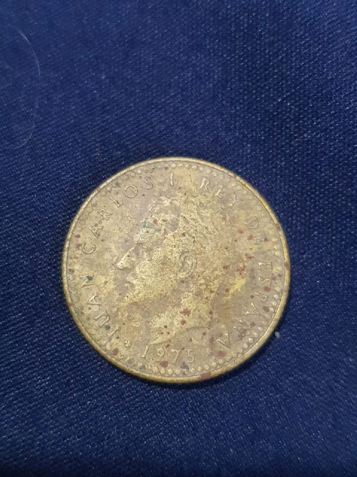 Foto 2 Moneda sin identificar: 1 peseta españa 1975