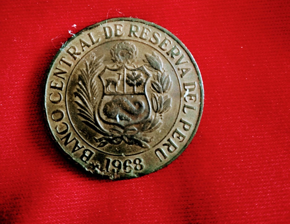 Foto 2 Moneda sin identificar: Bella 68