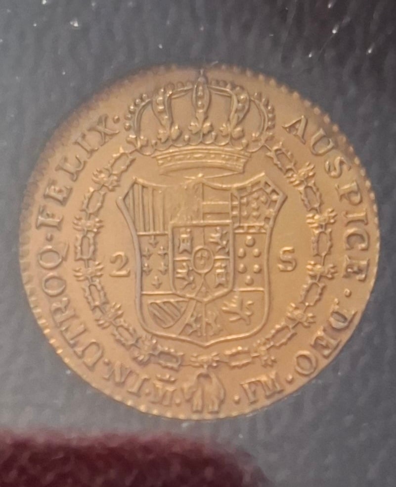 Foto 2 Moneda sin identificar: 2 escudos carlos IIII 1800