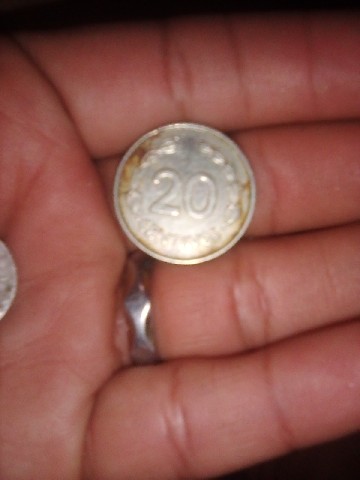 Foto 1 Moneda sin identificar: 20 centavos