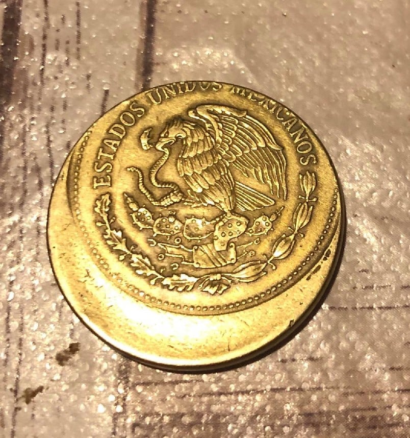 Foto 2 Moneda sin identificar: Informacion de la siguiente moneda