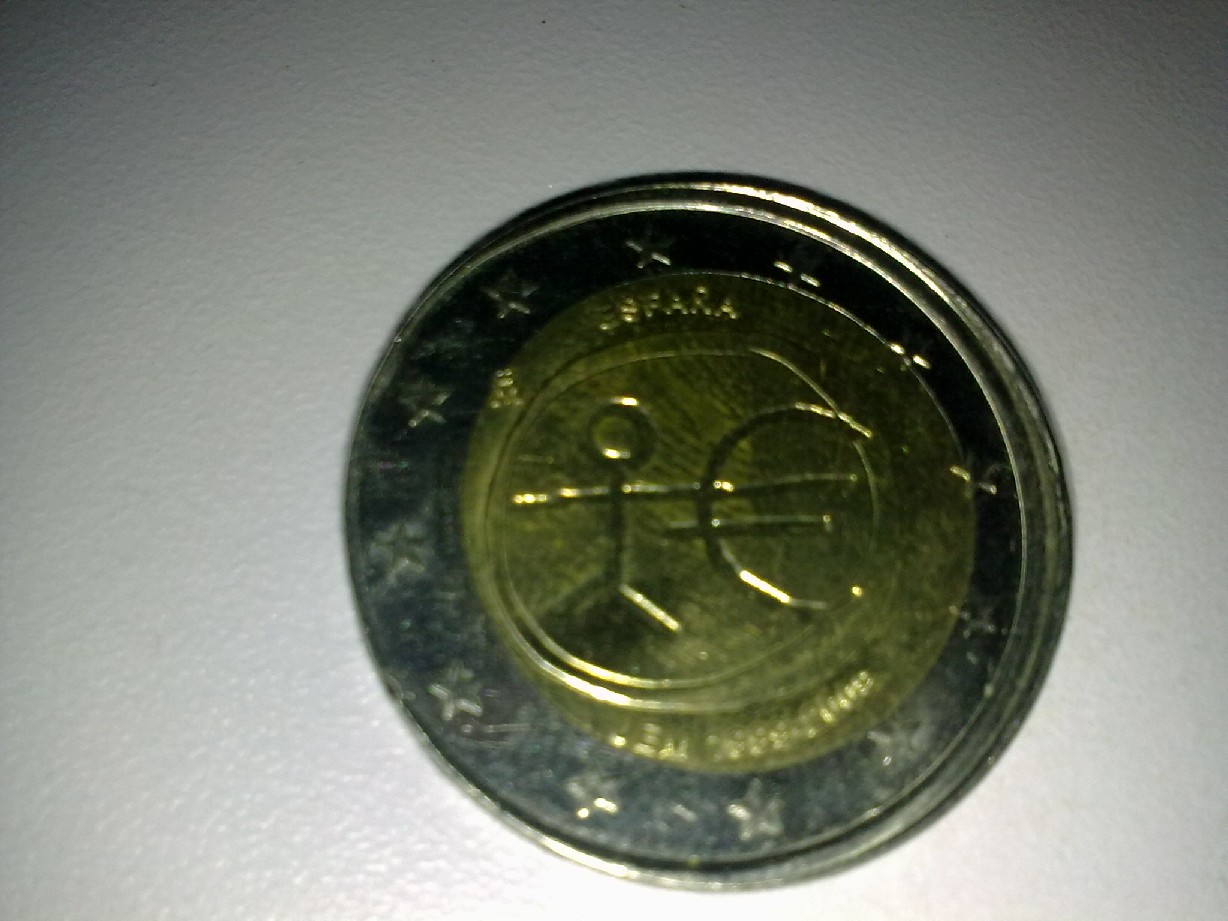 Foto 2 Moneda sin identificar: ES NORMAL ESTE TIPO ERROR?