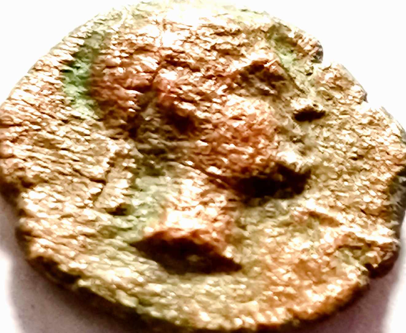 Foto 1 Moneda sin identificar: Me podrían ayudar a identificar está moneda