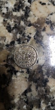 Foto 2 Moneda sin identificar: Moneda de 1 pts. De Franco 1963